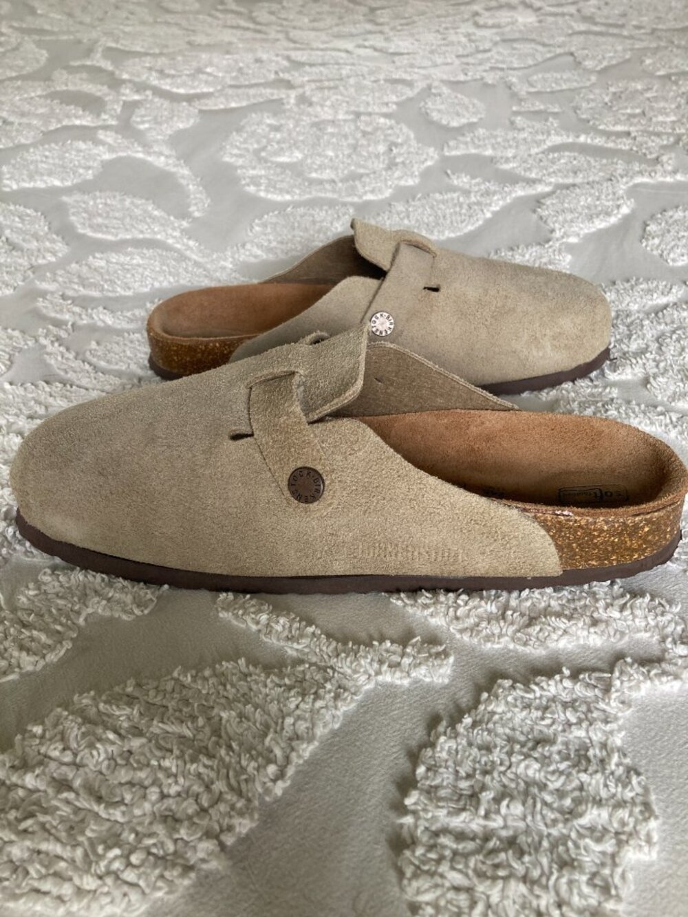 Birkenstock Boston Softbed, Taupe, size 38, Ladies size 7, Regular/Wide - Picture 8 of 10